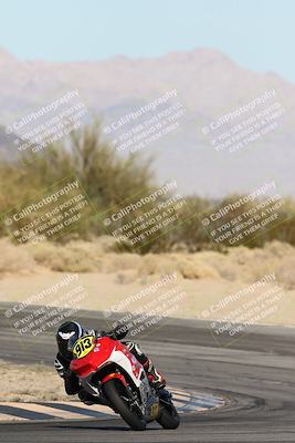 media/Dec-07-2025-CVMA (Sun) [[3e7d2de5dc]]/Race 9-Formula UL Shootout/